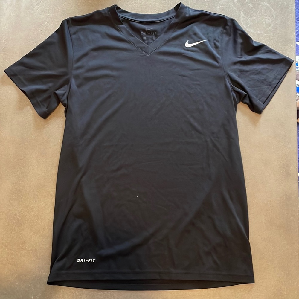 Nike Women’s V-Neck Top